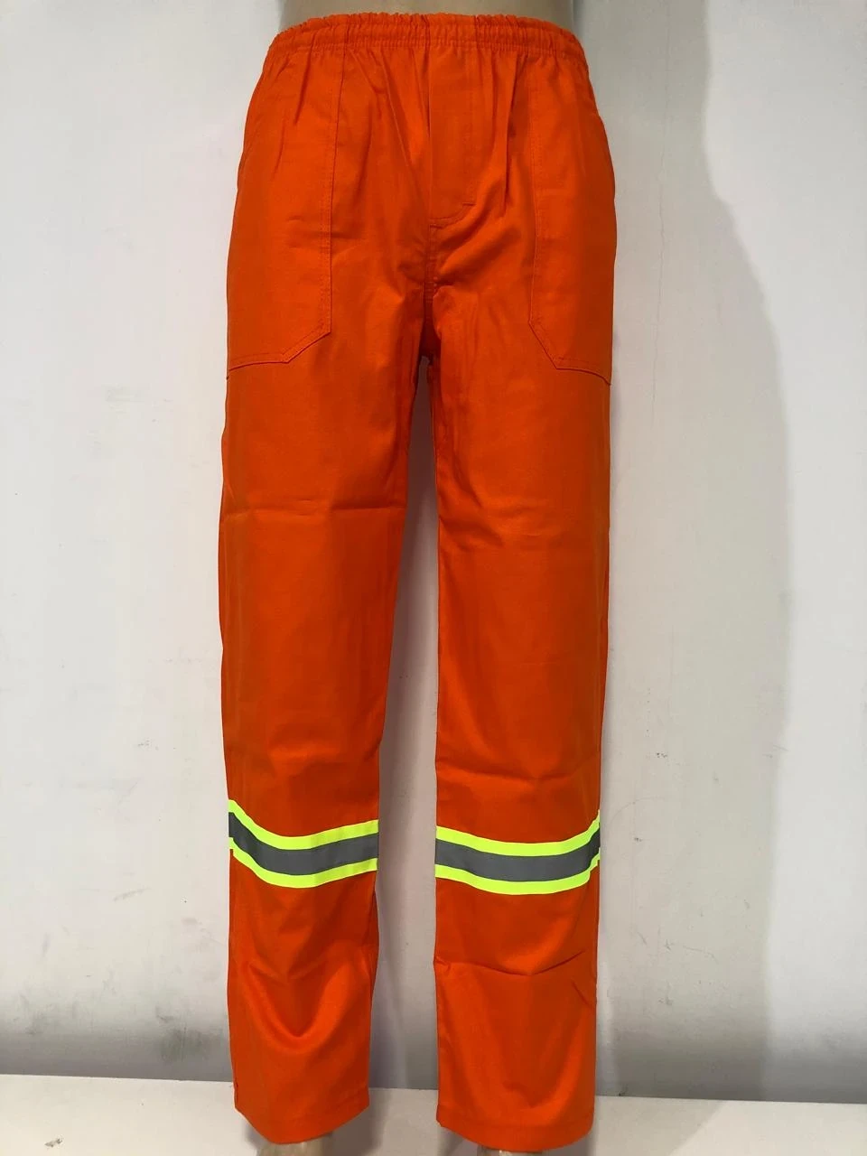 Uniformes com refletivo