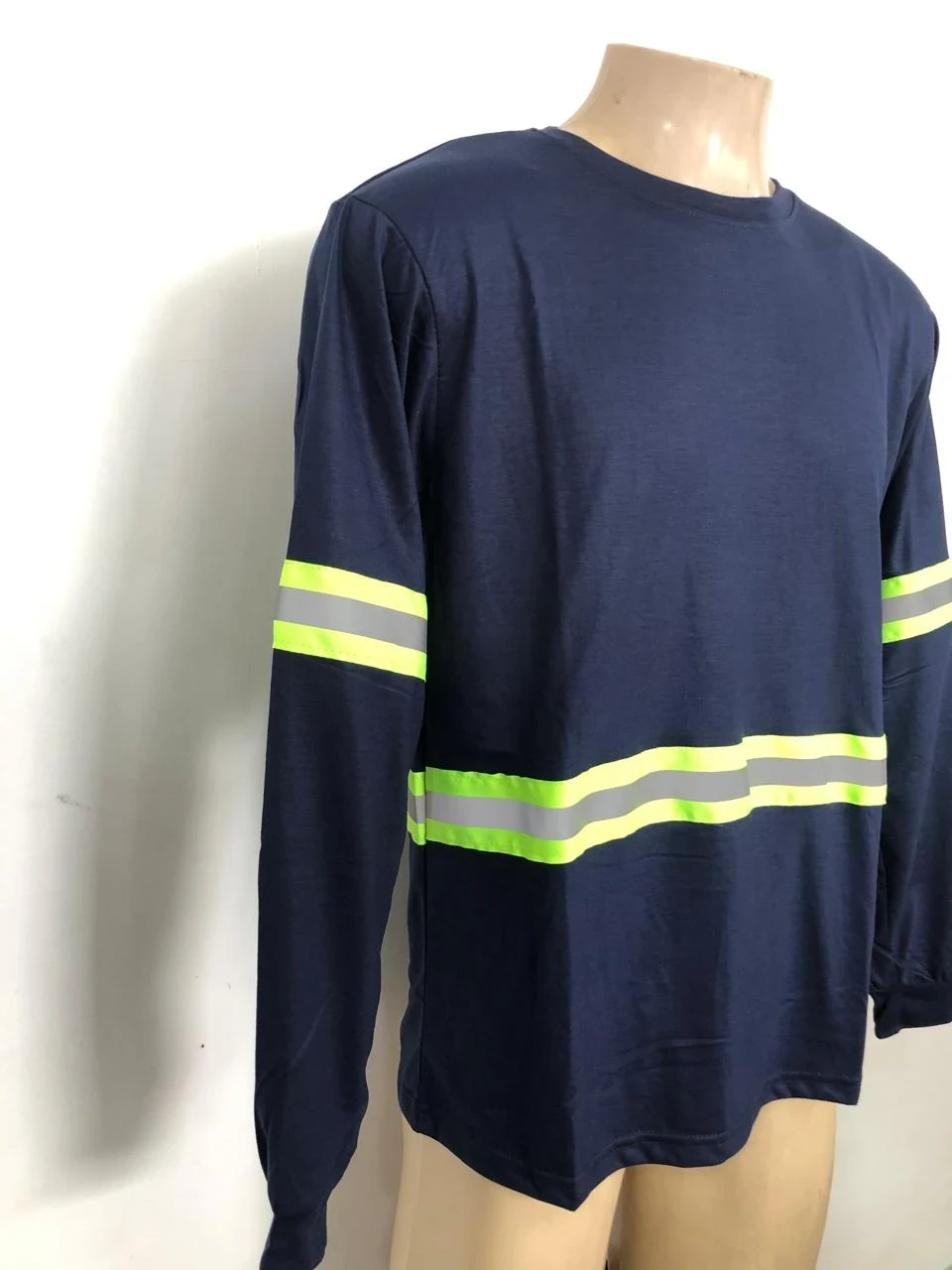 Uniformes com refletivo
